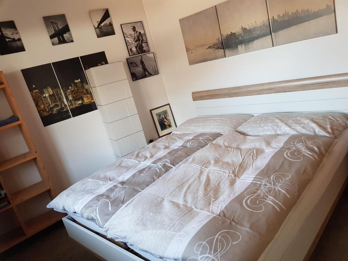 Neuwertige 3 ½ Zimmer-Wohnung in Zillis/Andeer Exterior foto
